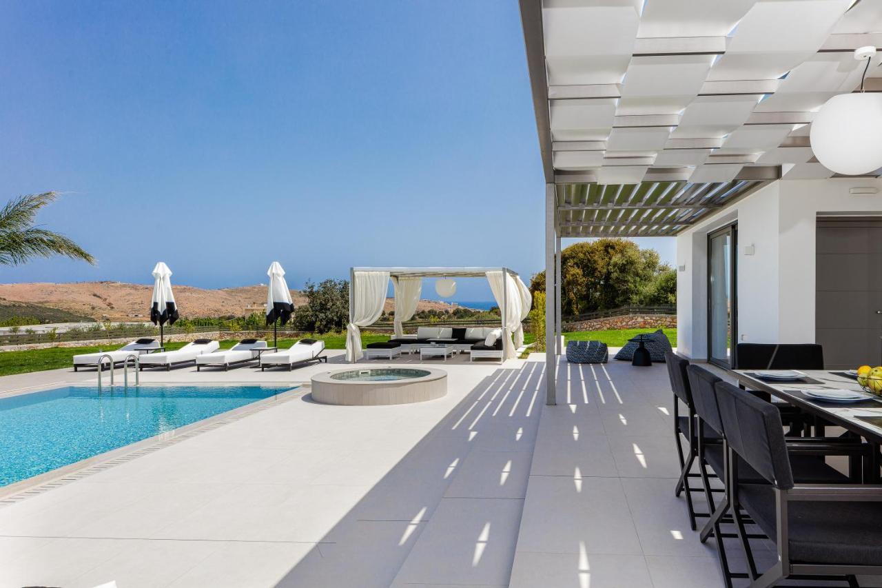 Alma Villa, 2000M2 Luxury Living, By Thinkvilla Angeliana  外观 照片