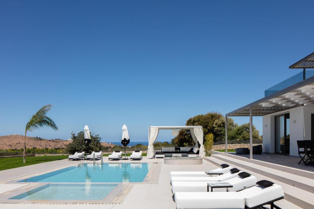 Alma Villa, 2000M2 Luxury Living, By Thinkvilla Angeliana  外观 照片